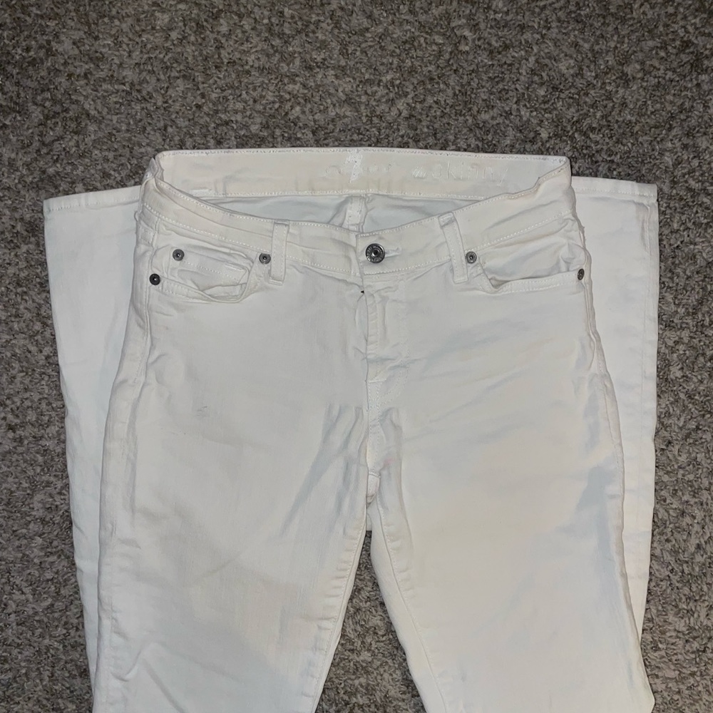 For all mankind. White jeans.
